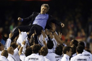 罗拉莫斯本泽马集体发声：他才是皇马复兴最大功臣！