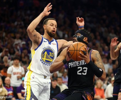 杰伦格林36+6库里17分布克20分 勇士负太阳无缘季后赛